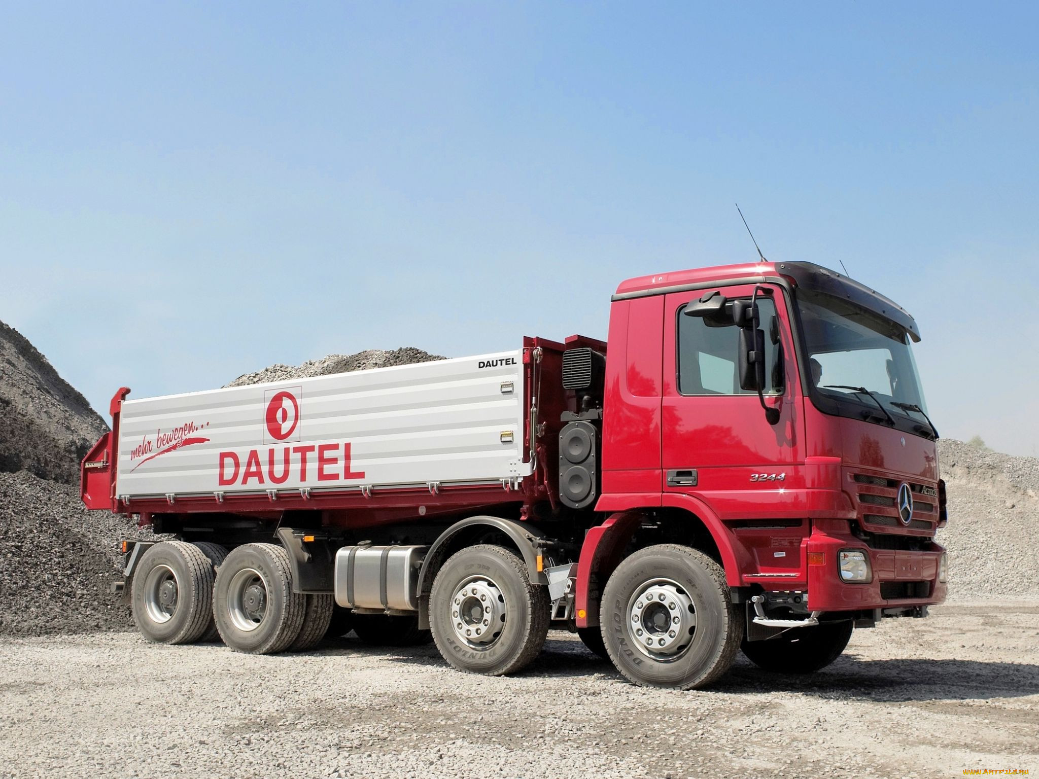 , mercedes, trucks